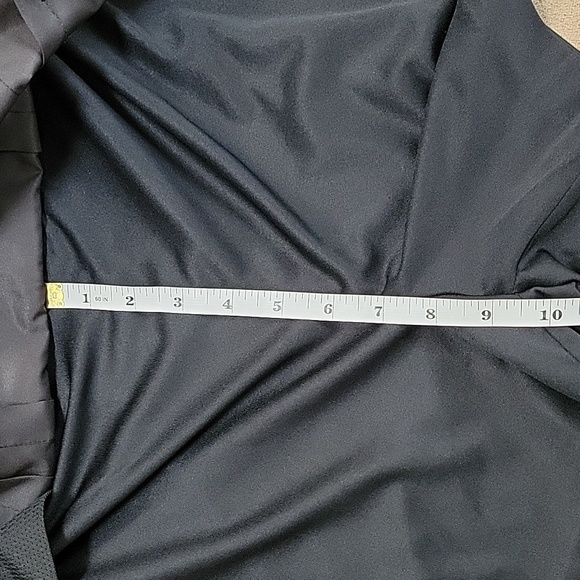 Izod XFG Cool FX Black Pink Stripe Pleated Athletic Skort Size12 EUC - Picture 12 of 12